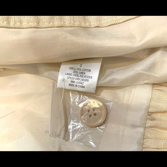 Francescas Linen Peplum Jacket - Picture 4 of 7